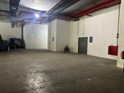 First East Centre (D14), Factory #564640721